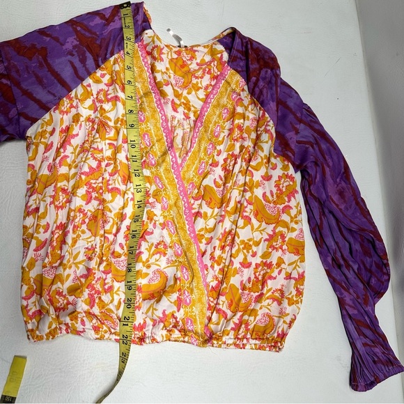 Free people Bohemian Floral Blouse with Purple Sleeves size M - Picture 4 of 7